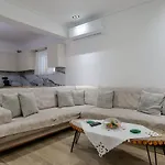 Ledjo Flats Sarandë