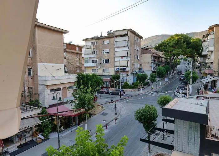 Appartamento Ledjo Flats *