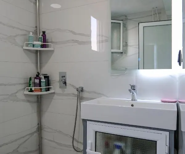 Ledjo Flats Appartamento Sarandë
