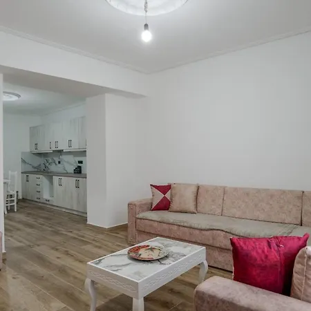 Ledjo Flats * Sarandë